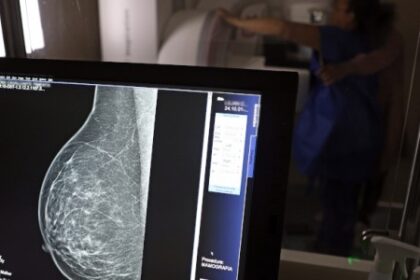 Como Medo, Dor e Desigualdade Impedem o Rastreamento do Câncer de Colo do Útero e Mama entre Mulheres