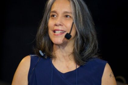 Hesitação Vacinal: Como as Classes Sociais Influenciam as Razões