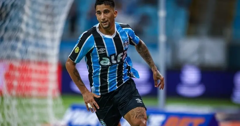 Bahia encaminha contratação de jovem atacante do Grêmio