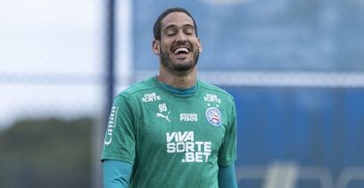 Bahia anuncia compra do goleiro Ronaldo por R$ 5 milhões