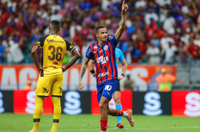 Bahia vence Sport por 2x0 e se mantém vivo por vaga direta na Libertadores
