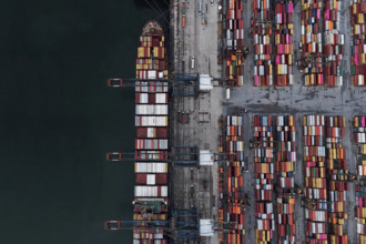 Superávit na balança comercial alcança US$ 1,9 bi em dezembro