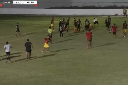 Atacante ex-Fortaleza se envolve em confusão durante partida festiva de fim de ano