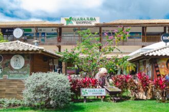 Praias de Guarajuba: as mais populares do Litoral Norte no verão