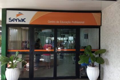 Senac busca ex-alunos para vaga de atendente em Camaçari