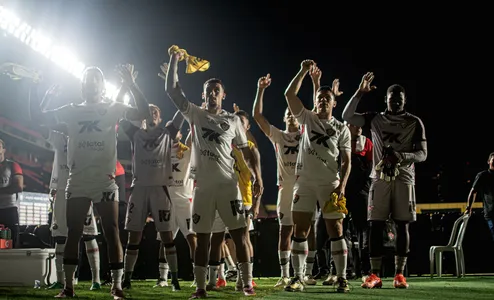 Chance de queda do Vitória despenca após triunfo e time pode selar permanência já na próxima rodada