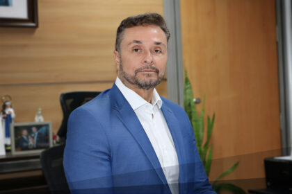 Vitório explica empréstimos do governo Jerônimo