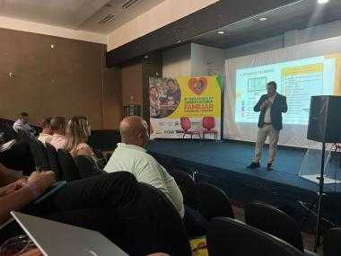 SDE apresenta estratégia dos “Projetos Indutores” para equipe do PAS Nordeste na Bahia. O órgão expôs a ação dentro da 16ª Feira Baiana da Agricultura Familiar e Economia Solidária (FEBAFES)