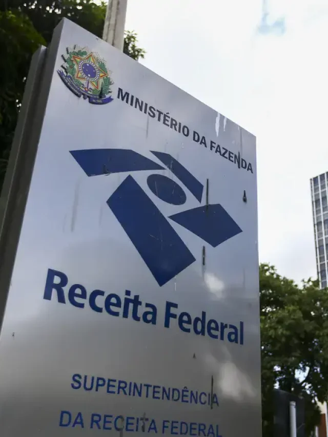 Receita Federal avalia impacto das fintechs e apostas em 2026