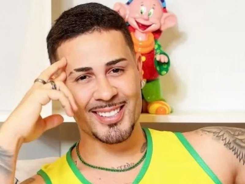 Carlinhos Maia Aluga Avião Após Vidente Prever Acidente