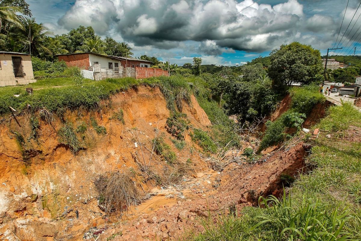 Área do buracão antes
