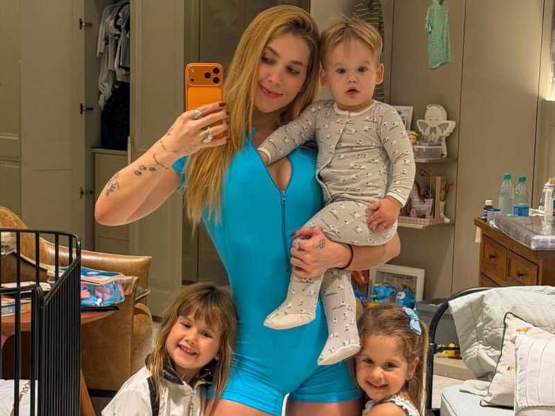 Reencontro Emocionante: Virginia Surpreende Filhos na Porta