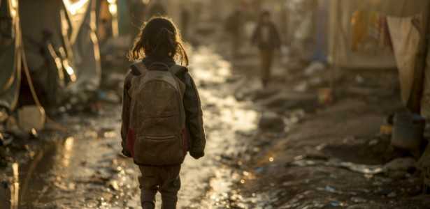 Escola São Paulo de Ciência Avançada Debate Imigração, Violência Ambiental e Colonialismo
