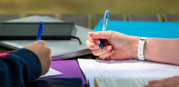 Nove Bolsistas da FAPESP Conquistam o Prêmio Capes de Tese 2025