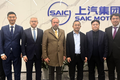 Ministro exige investimentos em infraestrutura de recarga da montadora chinesa no Brasil