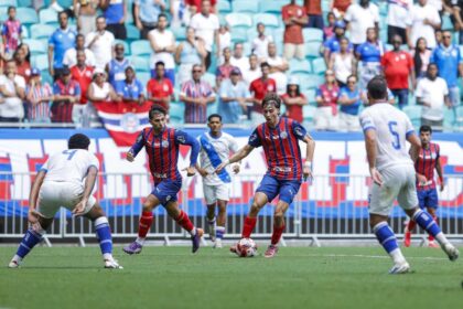 Bahia vence Galícia por 3x0 e se mantém na liderança do Baianão