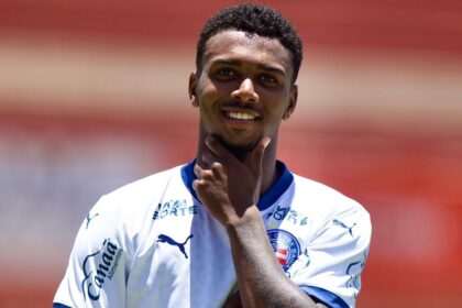 Copinha 2026: Bahia atropela América-SP e avança para o mata-mata como líder do grupo