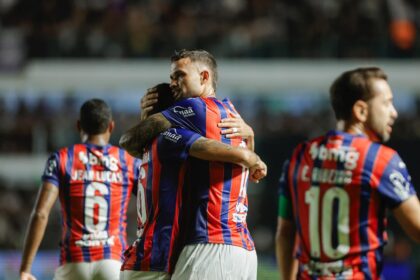 De virada, Bahia vence Corinthians por 2x1 na Vila Belmiro