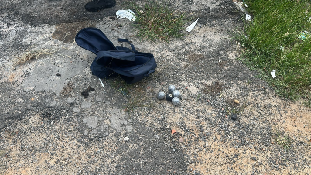 Polícia prende cinco homens com explosivos no Subúrbio de Salvador