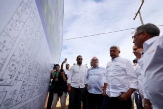 Em Maracás, governador anuncia construção de novo hospital estadual para fortalecer assistência no Sul do estado