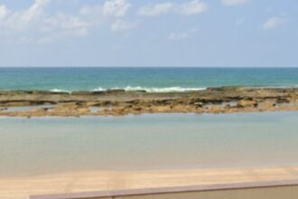 Inema aponta praias de Camaçari como impróprias para banho