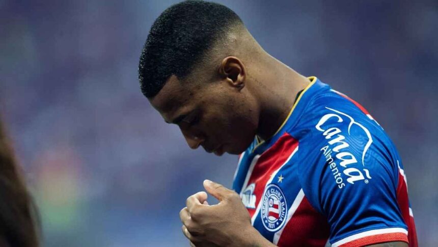 Poupado do Ba-Vi, Jean Lucas provoca o Vitória: "viram bicho no Barralixo"