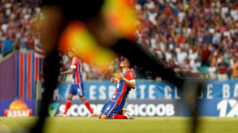 Xodó da torcida do Bahia, atacante recebe proposta do futebol francês