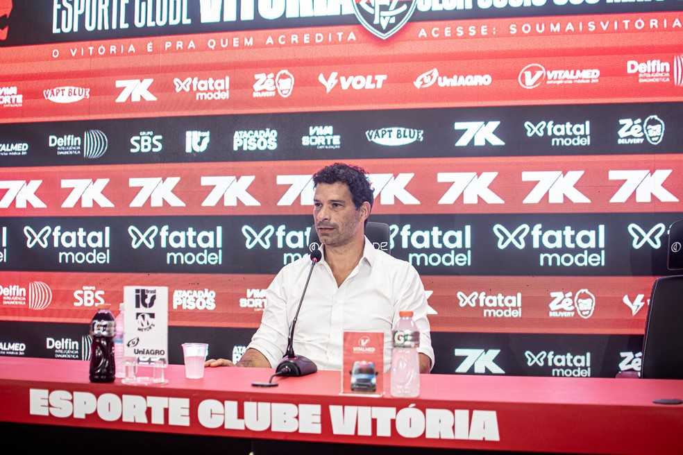 Diretor do Vitória, Gustavo Vieira abre o jogo sobre planos do clube em 2026