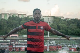 VÍDEO: Vitória oficializa retorno de Marinho ao clube