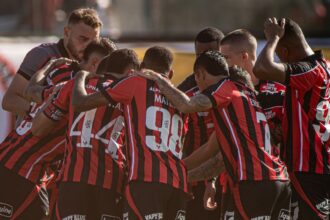 No Barradão, Vitória encara o Remo na estreia do Brasileirão; prováveis times