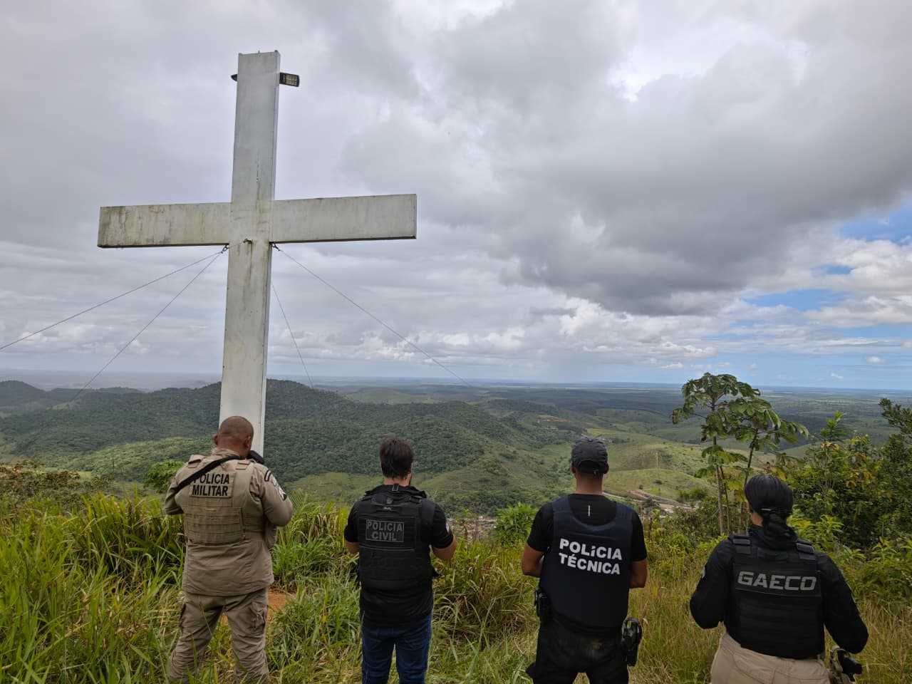 MPBA e SSP descobrem cemitério clandestino em Itabela