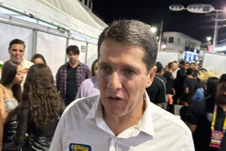 Zé Cocá defende teto para cachês em eventos e desoneração da folha para municípios