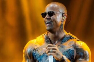 Léo Santana Arrasa Multidão no Pipoco: O Pré-Carnaval Surpreendente!