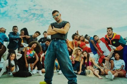 Dançarinos de Pedro Sampaio agitam aeroporto de Salvador!