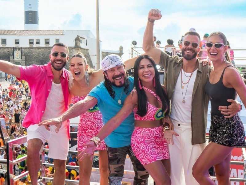 Carnaval em Salvador: Bell Marques agita multidão com energia contagiante!