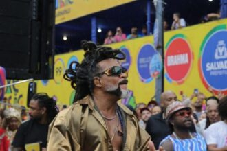 Carlinhos Brown Agita Carnaval de Salvador com Ritual Incrível!