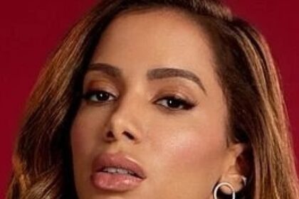Anitta Alerta: Convidados Indesejados no Trio Elétrico!