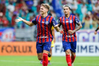 Bahia bate o Porto na Arena Fonte Nova e segue isolado na liderança do Baianão