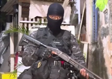 Pai faz filho refém no Nordeste de Amaralina e se entrega após horas