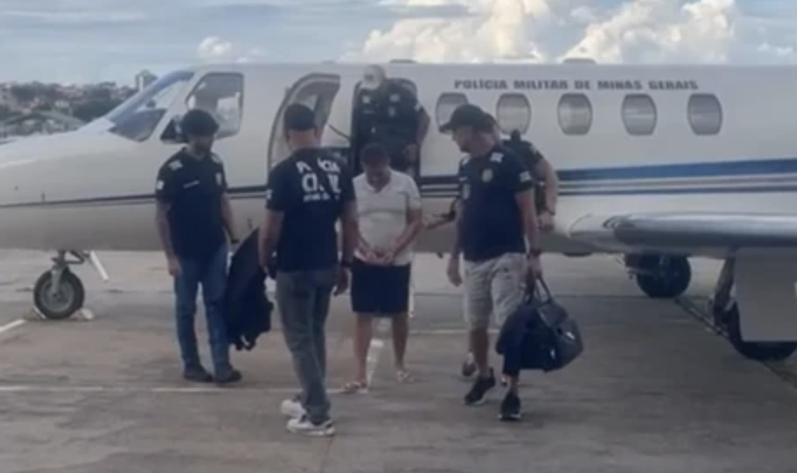 Polícia prende líder de facção em condomínio de luxo na Bahia