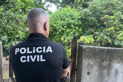 Homem é assassinado a facadas e tem genital mutilado na Bahia