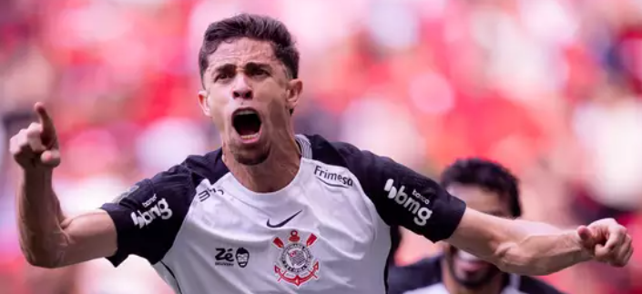 Corinthians bate Flamengo e é bicampeão da Supercopa Rei