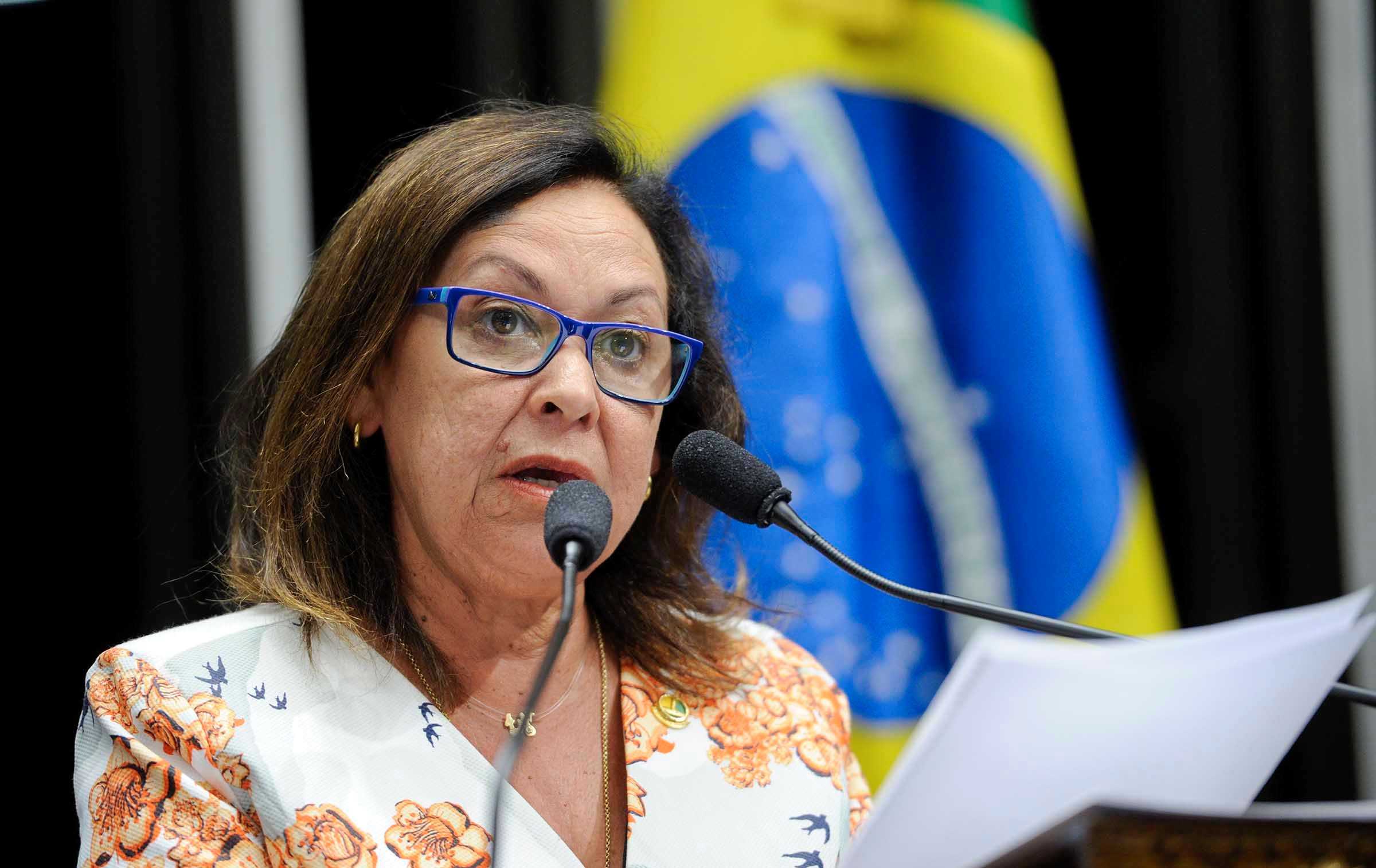 Deputadas baianas cobram do Congresso fim da escala 6x1 e redução da jornada de trabalho