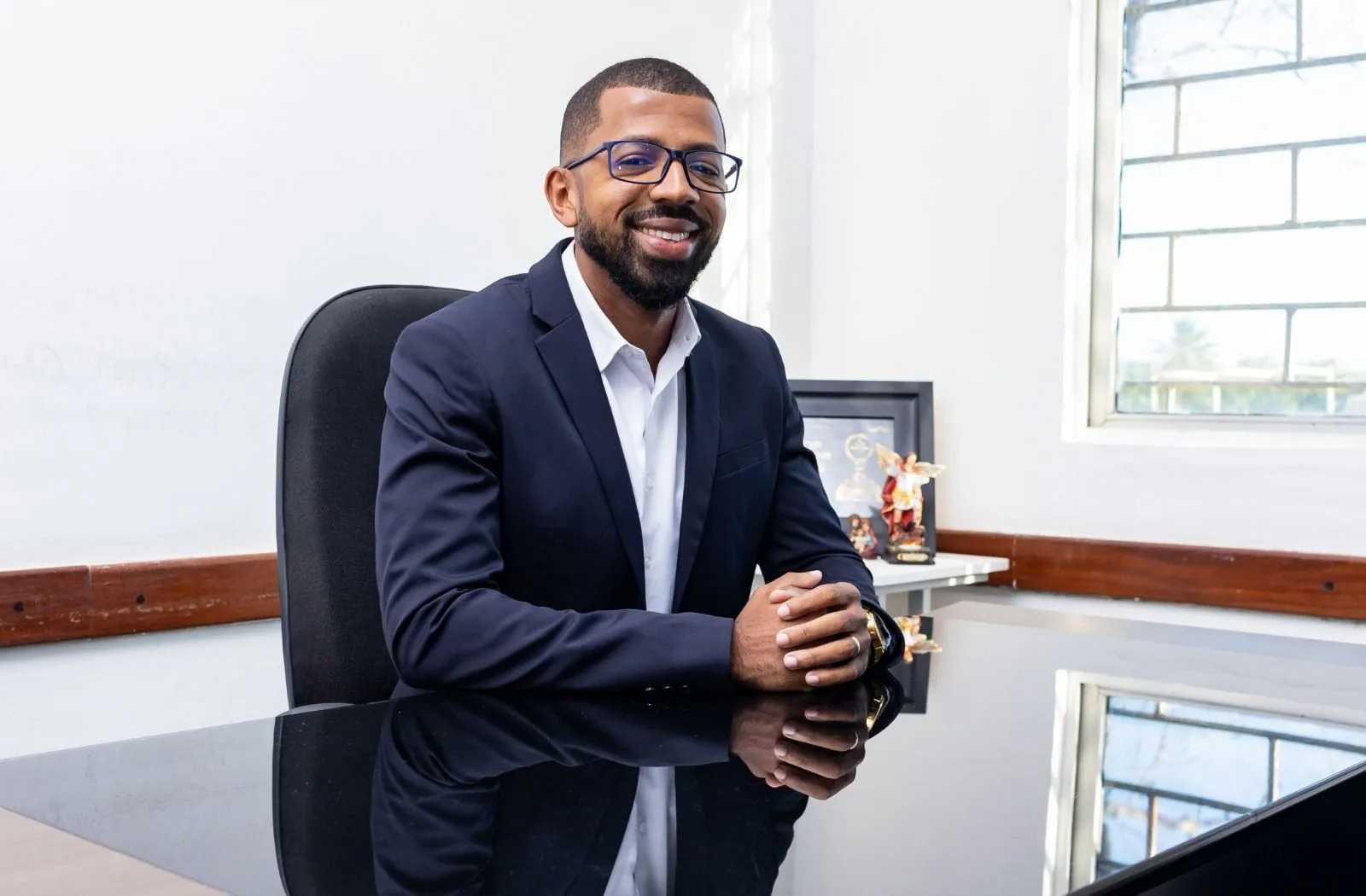 Eriton Ramos anuncia obras e ações de saúde para Candeias em 2026