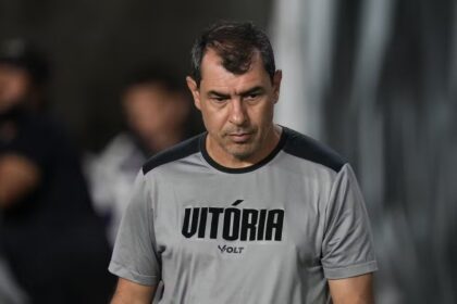 Ex-Vitória, Fabio Carille se aproxima de novo clube na carreira