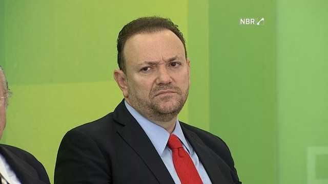 Presidente do PT critica “pré-julgamento” após saída de Toffoli do caso Banco Master