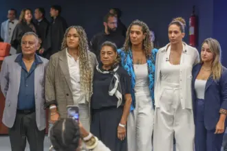 Parentes de Marielle e Anderson esperam justiça e mais investigação