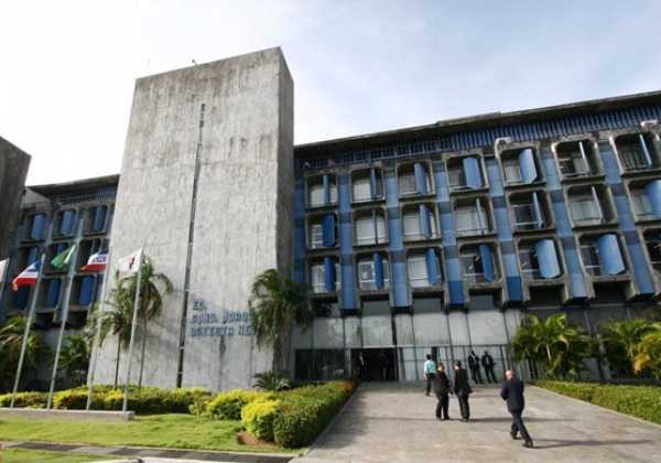 TCM determina que prefeito de Condeúba suspenda novas contratações sem respaldo jurídico