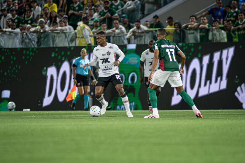 Vitória sofre goleada por 5x1 do Palmeiras em São Paulo pelo Brasileirão