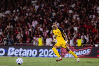 Vitória insiste na contratação de Derik Lacerda, que se destacou no Sport